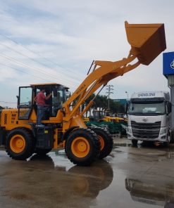 Máy Xúc Lật Cần Dài + Kẹp Gỗ WL936